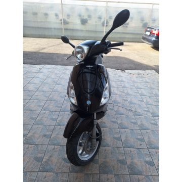 Piaggio Fly 4t